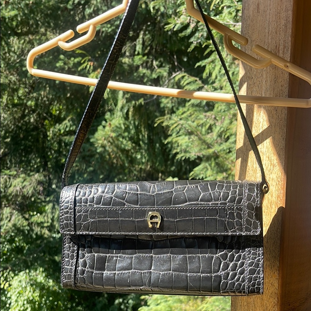 Etienne Aigner Elegant Black Crocodile Pattern Leather Women's Handbag